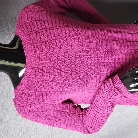 Aiko textured aline pullover sweater, magenta - Picture 3 of 6